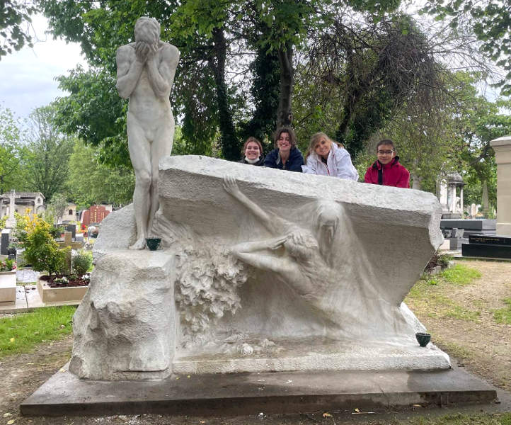 Photo sculpture `La séparation du couple` après restauration et application badigeon sacrificiel